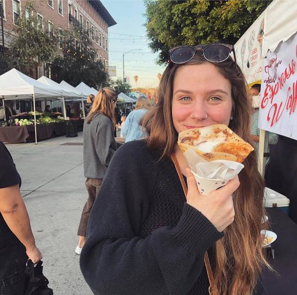 Meet your Posher, Kobie - Picture 1 of 1